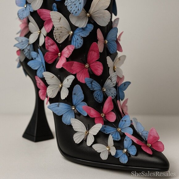 Azalea Wang Women’s Black Butterfly Embellished Heeled Boots Shoes Size 7.5 - Picture 12 of 12